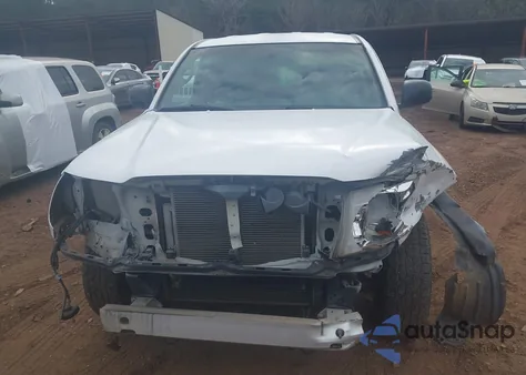 2005 Toyota Tacoma z USA, uszkodzony, nr VIN 5TETX22N65Z051412